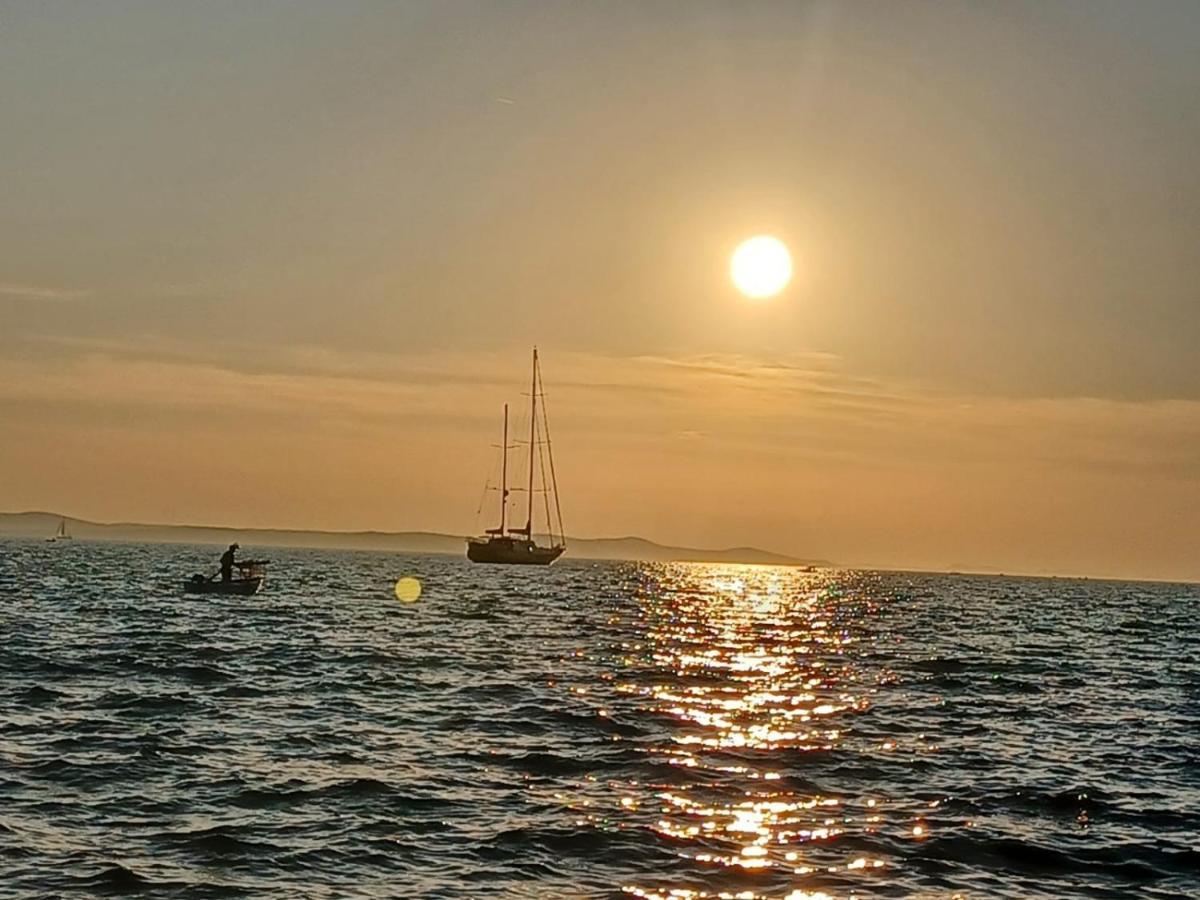 Appartamento Sunset Zara Esterno foto