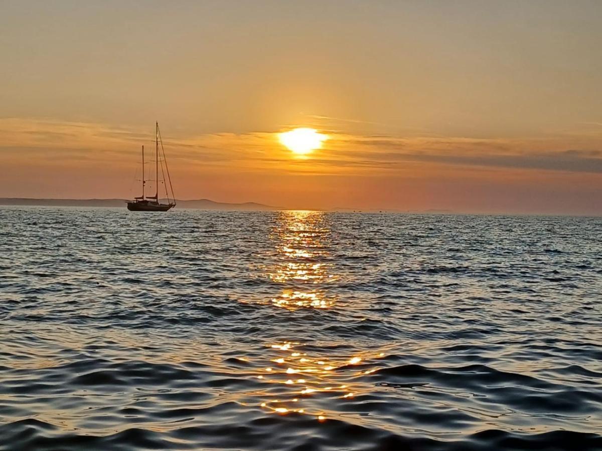 Appartamento Sunset Zara Esterno foto